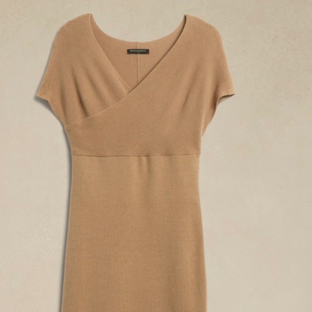 Banana Republic Tan S Sweater Dress On or Off Shoulder Minimalist Normcore